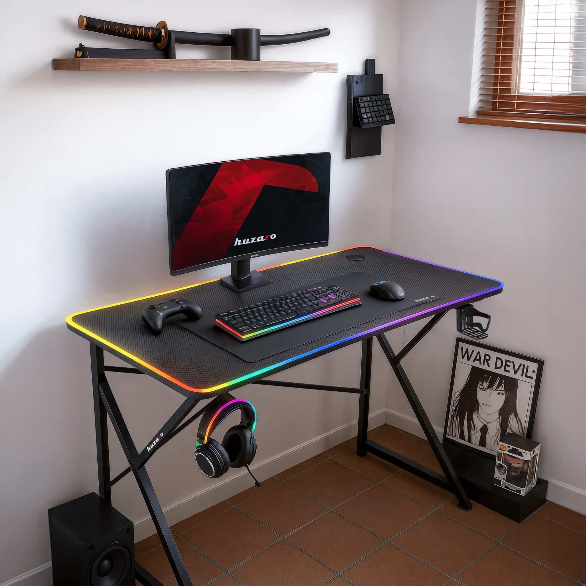 estetyczne biurko gamingowe, nowoczesny desk setup, minimalistyczne biurko RGB, idealne stanowisko pracy - Biurko Gamingowe Huzaro Hero 1.7 RGB Black 120 cm - Huzaro.pl