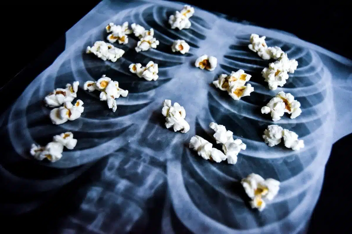 mit popcornowe płuca, diacetyl zakaz e-liquid, bezpieczne wapowanie płuca, badania e-papierosy zdrowie - Czy diacetyl w waporyzacji powoduje popcornowe płuca ...